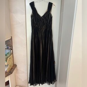 Tadashi Elegant Black Evening Maxi Dress Size 14
